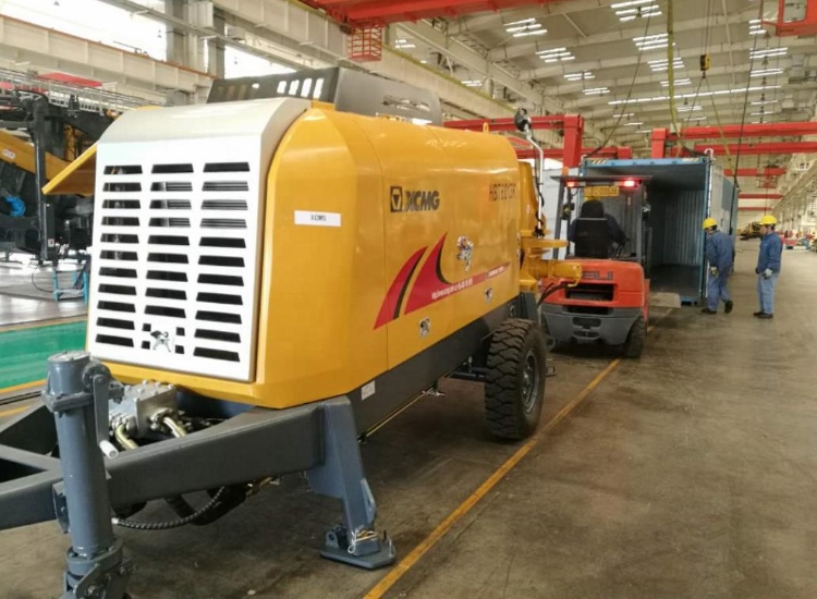 XCMG Schwing concrete machinery 118kw HBT6013k mobile trailer mounted concrete pump for sale